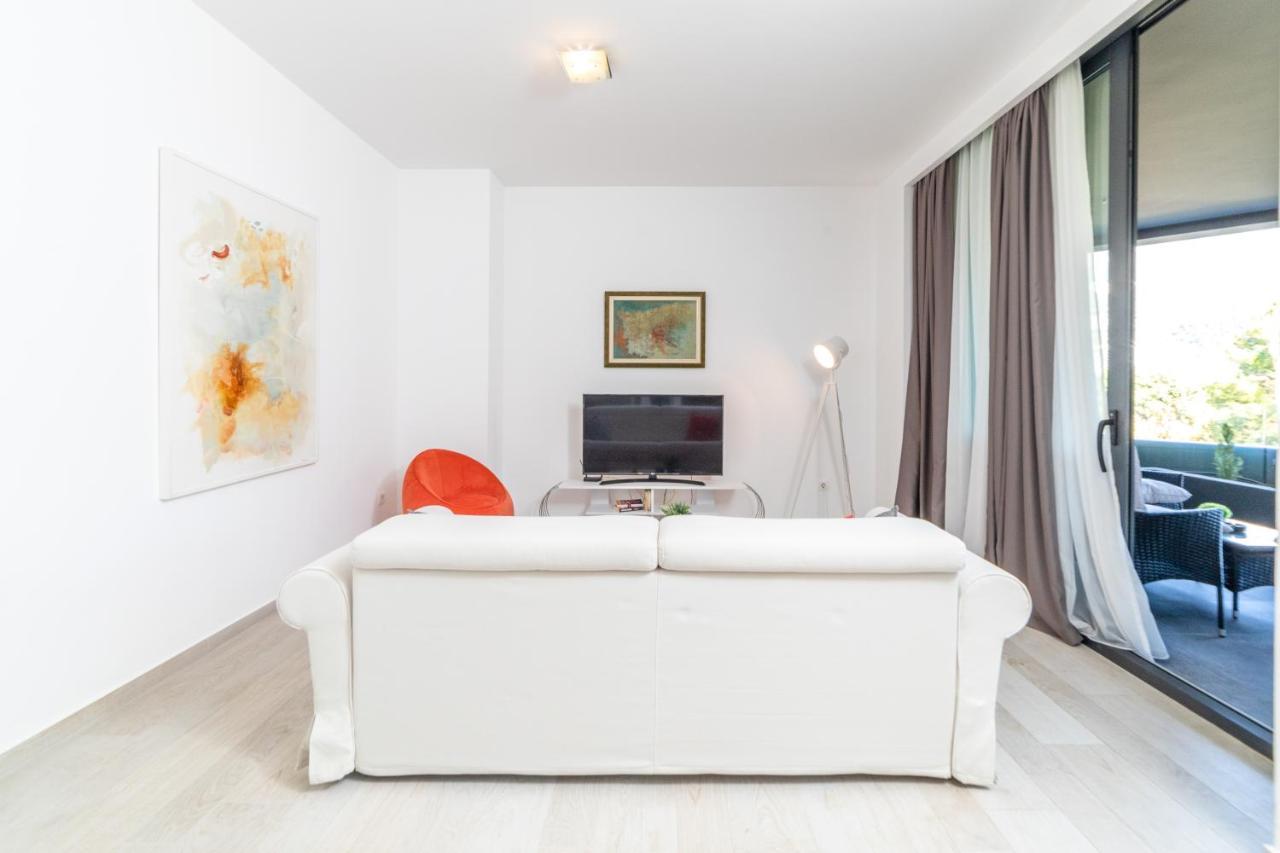 Royal Elysium Apartamento Budva Exterior foto